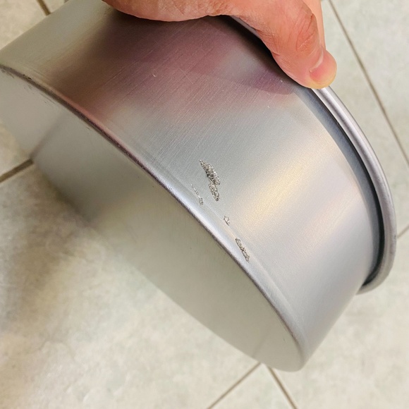 Wilton - Set of 3 round baking pans, barely used and in very good condition! - Picture 3 of 3